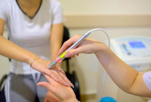 Riabilitazione Frattura Polso Fisioterapia Cura Ed Esercizi